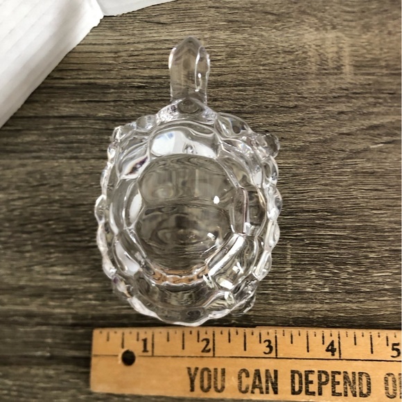 Clear Glass Turtle Figurine - Picture 8 of 10